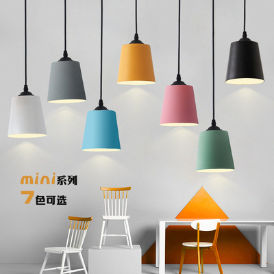 Araña nórdica moderna minimalista restaurante de tres cabezas Araña Personalidad Creativa Bar leche té cafetería macaron araña