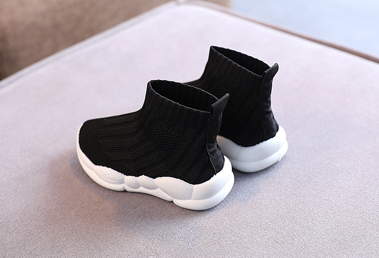 Unisex Casual Solid Color Round Toe Sock Sneakers display picture 9