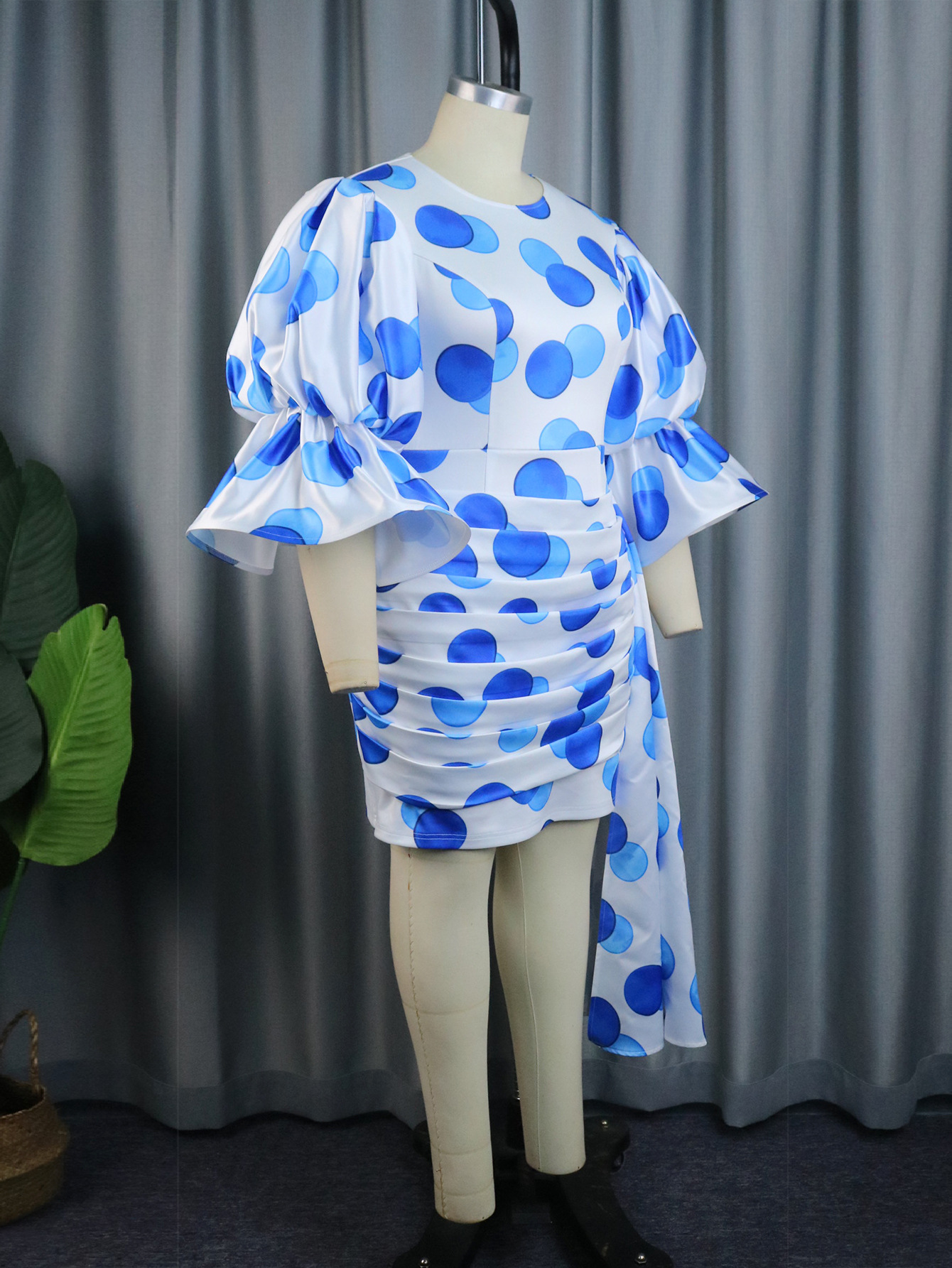 Casual Round Neck Flared Sleeves Dress Polka Dot Ribbon Pleated Hip Dresses