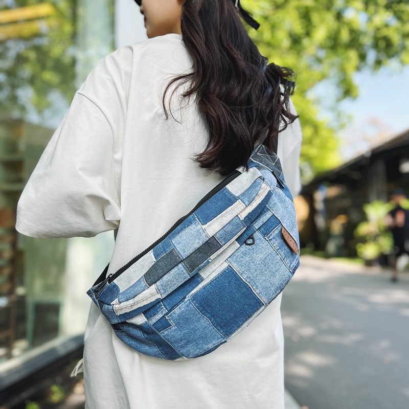 2024 nueva mochila de mensajero de color de contraste de mezclilla casual de estilo coreano de tendencia salvaje bolso de pecho de moda de viaje ligero al aire libre