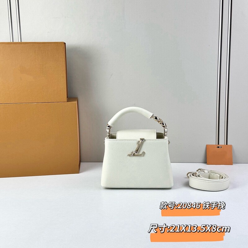 New Model of Luxury Handbag Capucines with Full Steel Hardware and Chain, Complete Set of Handbags, Exclusively for Cross-Border Foreign Trade Wholesale