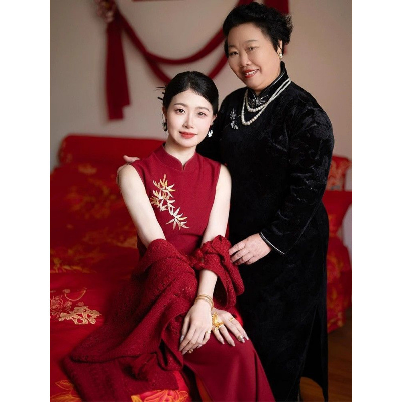 モーニングローブ新中国風チャイナドレス花嫁結婚式乾杯ドレス婚約ドレスハイエンドライト高級ニッチレッド刺繍ロングドレス|undefined