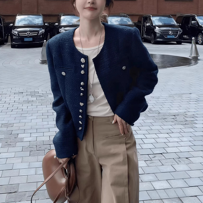2026 New Style Chanel-Inspired Single-Breasted Woven Tweed Elegant Short Coat for Women, Autumn Petite Wool Cardigan