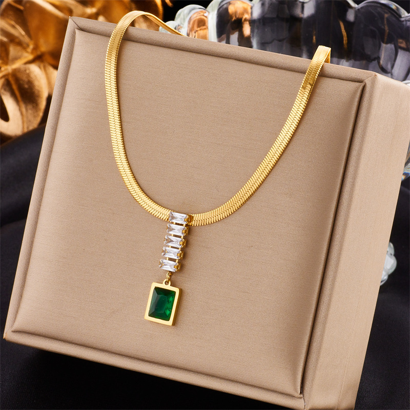 Titanium Steel Material Wholesale Jewelry Lady Geometric Titanium Steel Zircon Plating Necklace