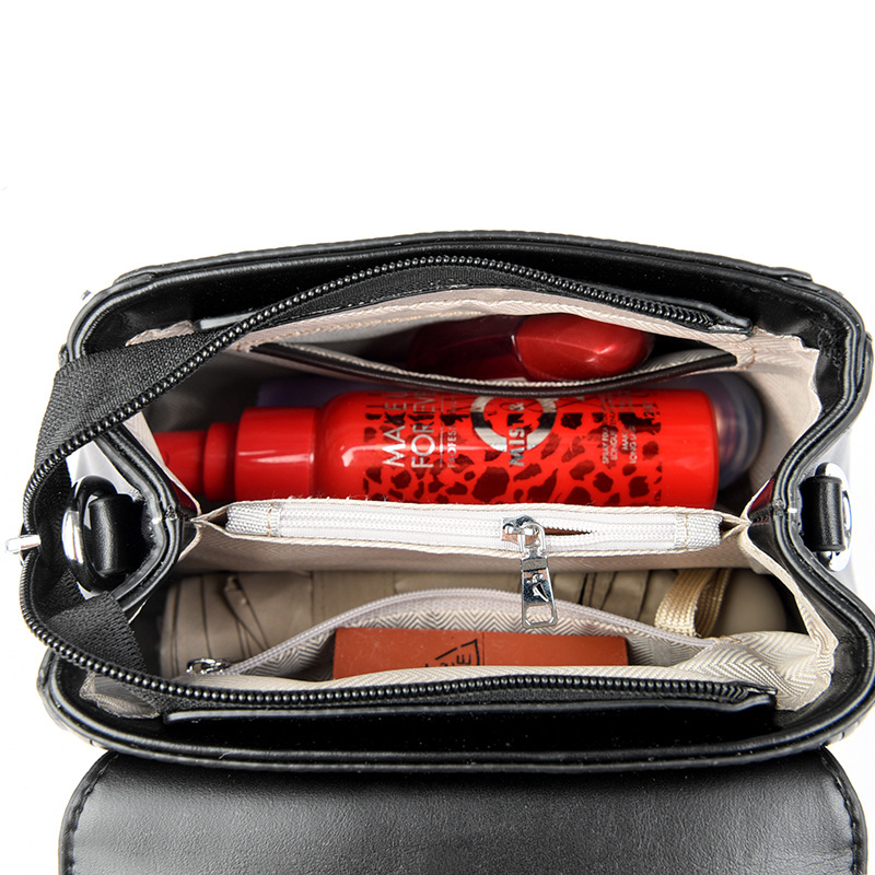 Ins otoño y invierno coreano bolso pequeño en línea mujer 2024 nueva gran capacidad de hombro de una generación de bolso de mano