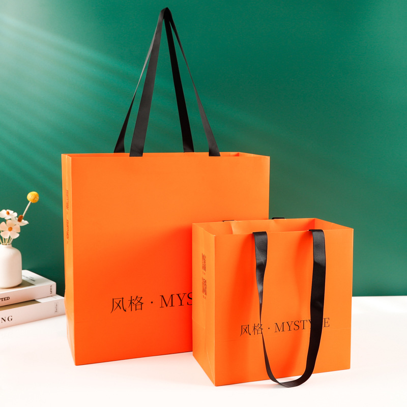 手提纸袋制定批发网红方形礼品袋制定服装袋白卡纸袋子可印刷logo