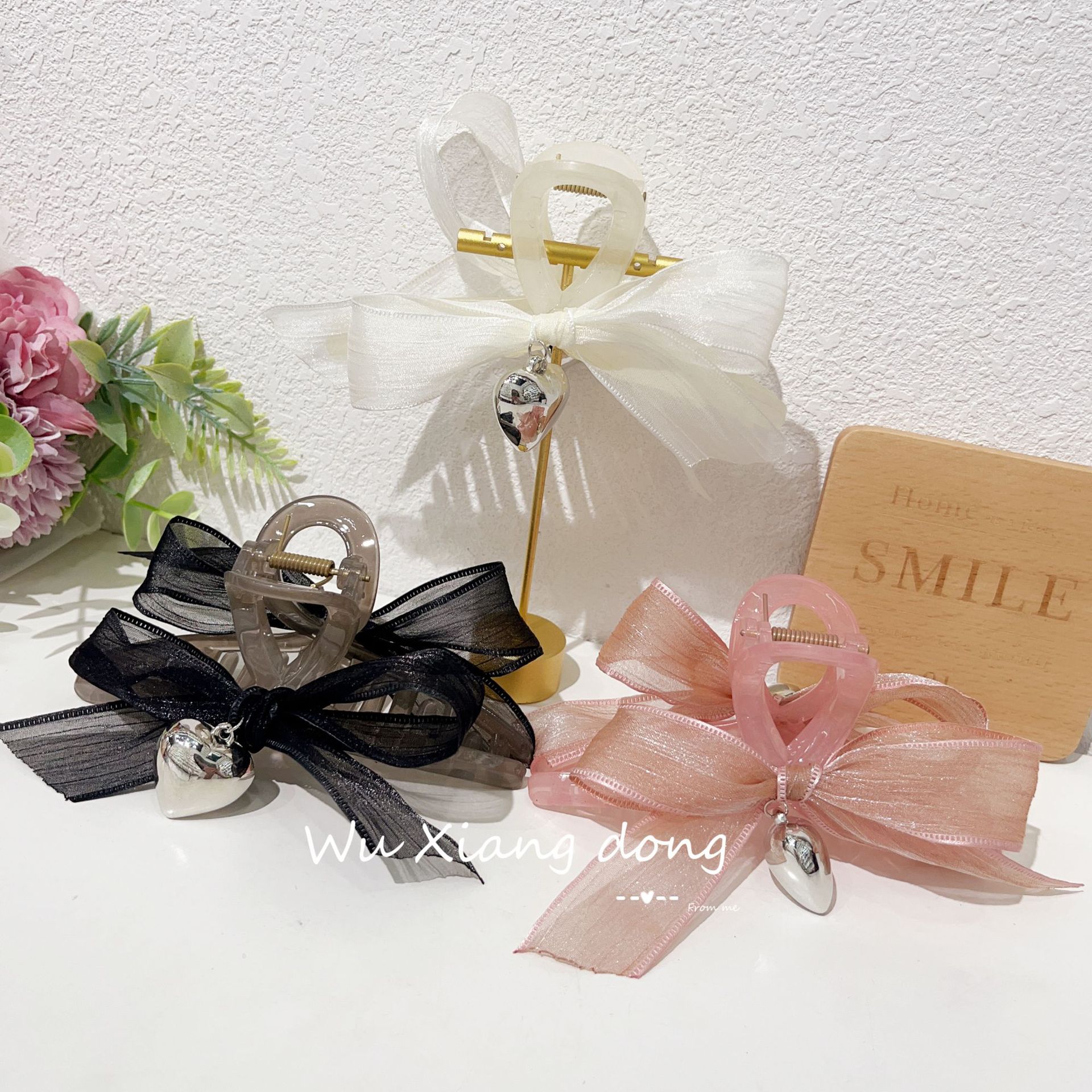 nyu Hair Accessories Ribbon Korean Simple All-match Love Pendant Bow ins French Grab Clip Shark Clip East