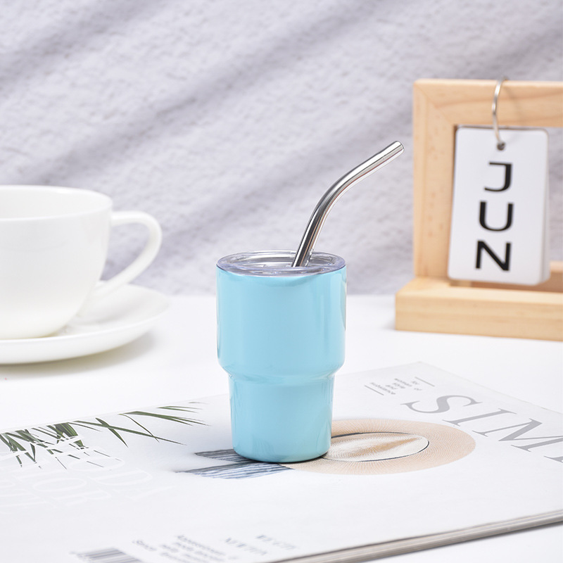 Minimalistischer 20-Unzen-Mini-Weinbecher aus doppelwandigem, isoliertem Edelstahl 304, tragbarer, hochwertiger Strohhalmbecher fürs Büro_voghion.com