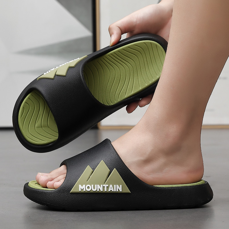 Pantofole antiscivolo comode per interni ed esterni, sandali estivi da uomo di alta qualità per bagno ed esterni, nuovo stile, 5 modelli._voghion.com
