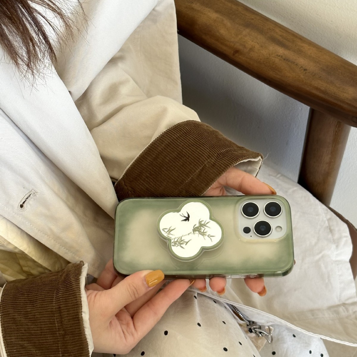 Retro verde mancha bambú para Apple 15ProMax funda para teléfono móvil 14/13 Soporte de espejo 16Pro pareja 16