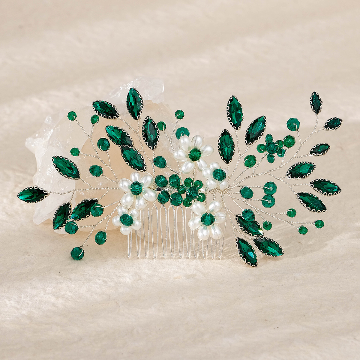 Peine de inserción de diamantes de imitación de aleación retro transfronteriza hoja hecha a mano tocado de cristal verde estilo antiguo Hanfu joyería peine para el cabello nupcial