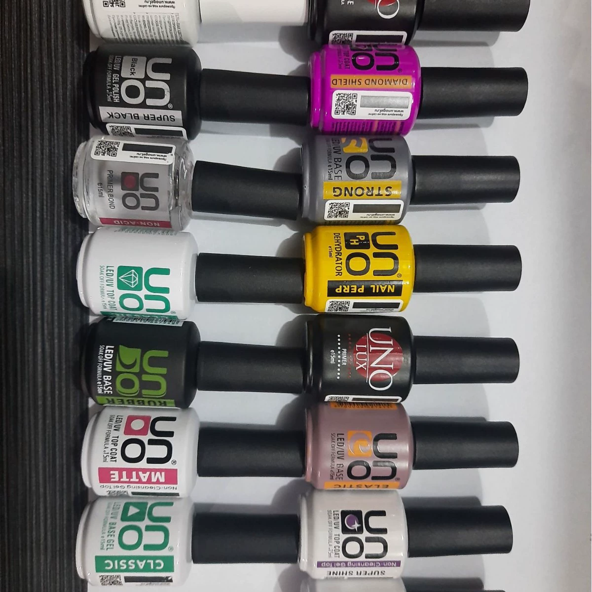 Трансграничные поставки товаров для маникюра UNO LUX: 15 мл гель-лака Uno, верхнее покрытие, базовое покрытие, функциональный гель-лак.