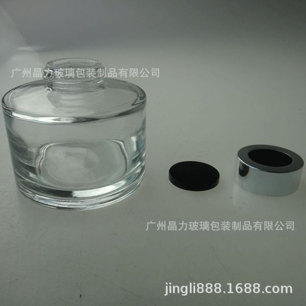 批发玻璃香薰瓶配铝圈盖，透明玻璃瓶，高白料香薰瓶150ml