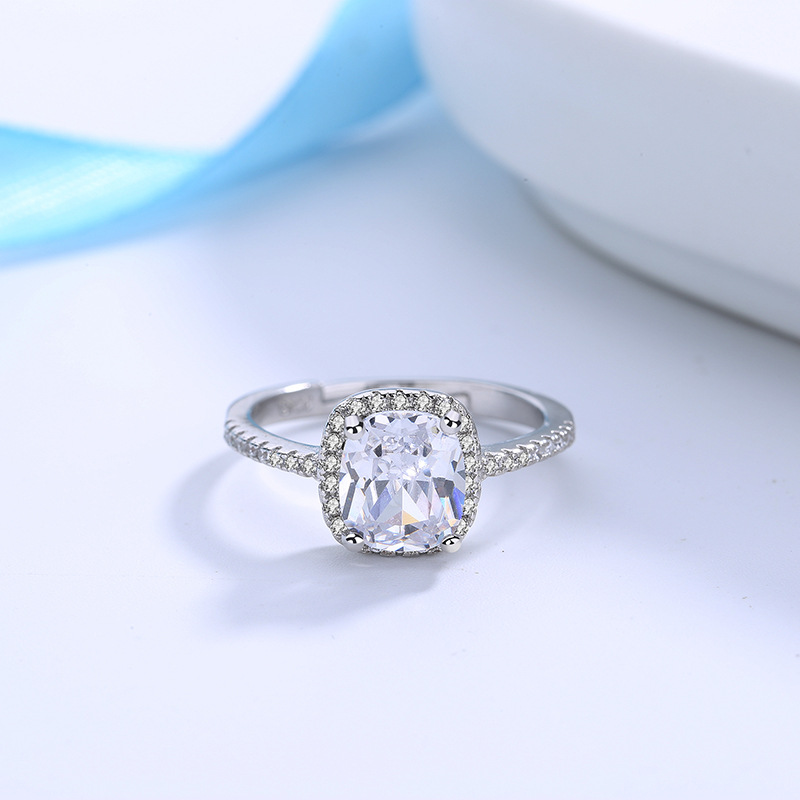 Платиновый, золотой