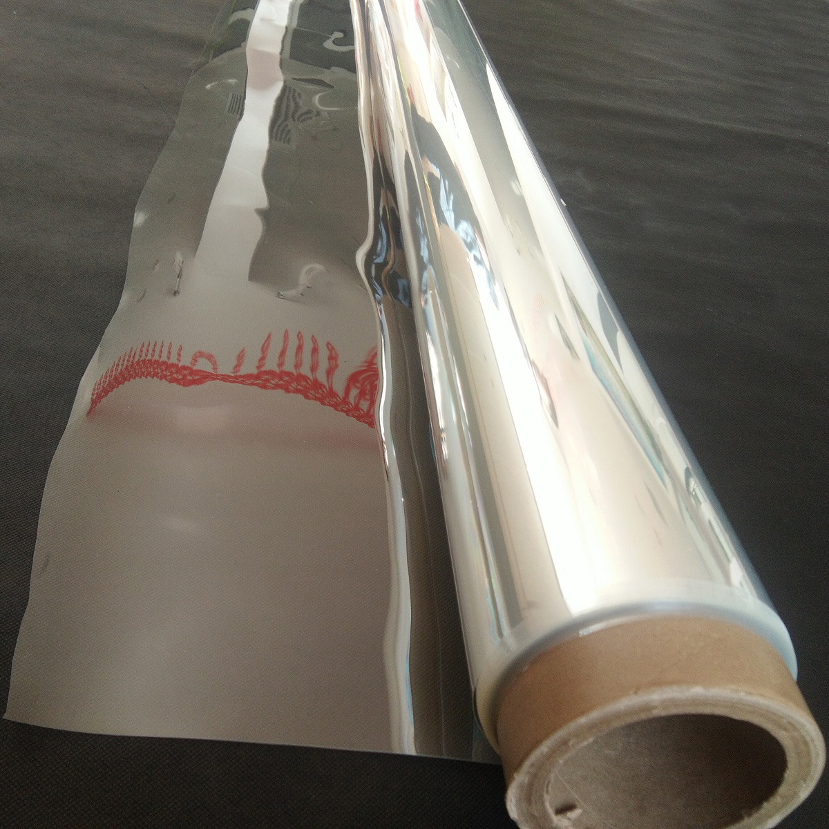 【厂家直销】3-8米超宽全息投影膜 高透明 45度正投成像 现货