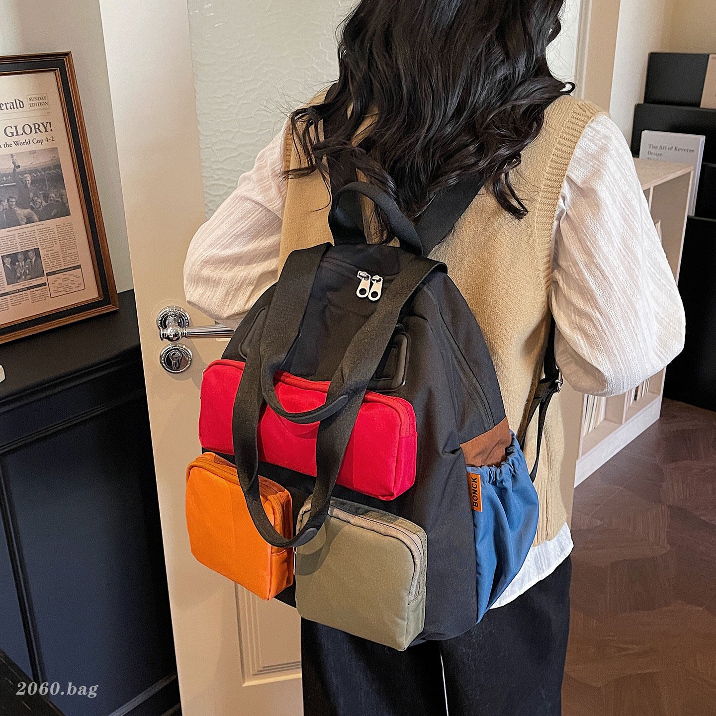 Mochila versátil mochila de gran capacidad 2026 ocio estilo de viaje simple para estudiantes de clase mochila para mujeres nueva
