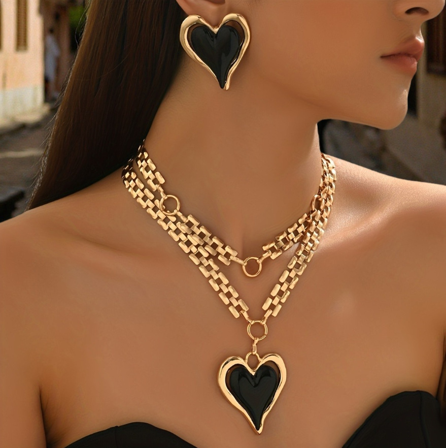 Exaggerated Oversized Heart Pendant Multi-layer Necklace Elegant_voghion.com