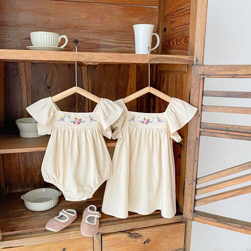 INS  Summer Infant and Toddler Girls Flower Embroidered Skirt + Cotton Big Flying Sleeve Harness Sisters Outfit