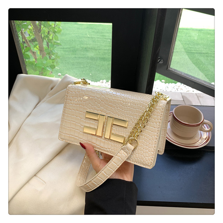 Borsa da donna con motivo coccodrillo Borsa a tracolla con catena color fiore 2023 Nuova borsa da pendolarismo stile occidentale semplice Borsa a tracolla stile occidentale_voghion.com