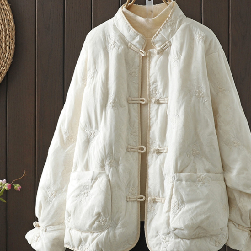 New Chinese Light Down Cotton-padded Jacket Women's 2024 Winter Retro Guofeng Heavy Industry Embroidered Buckle Vertical Collar Cotton-padded Jacket