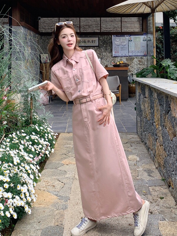 Super Stylish Pink Workwear Denim Dress for Women, Summer Hot Trend, Age-Reducing, Elegant, Waist-Cinching, Slimming Shirt-Style Long Dress