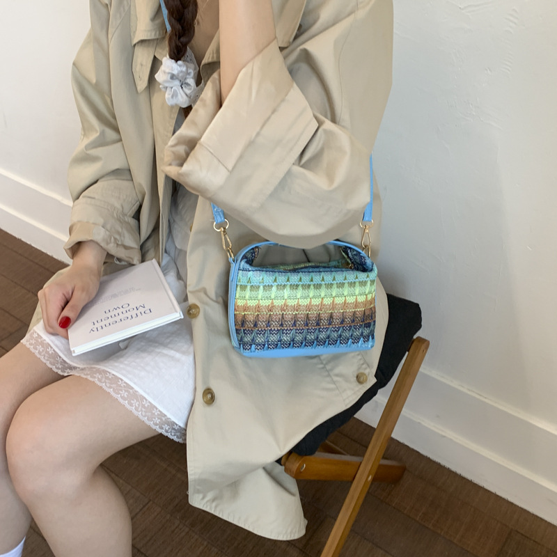 Straw Knitted Handbag Small Square Shoulder Bag With Clasp Casual Versatile Women's Luggage_voghion.com