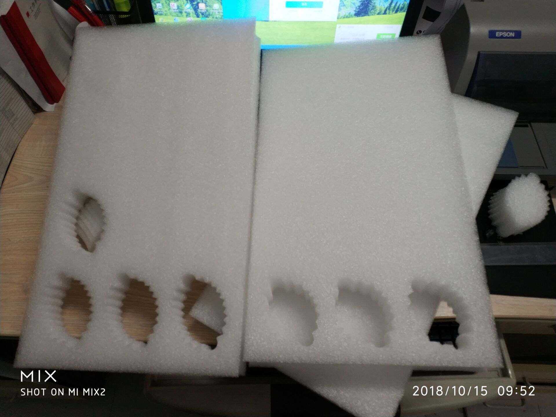 厂家供应白色珍珠绵16枚24枚15枚成型异形快递包装泡沫