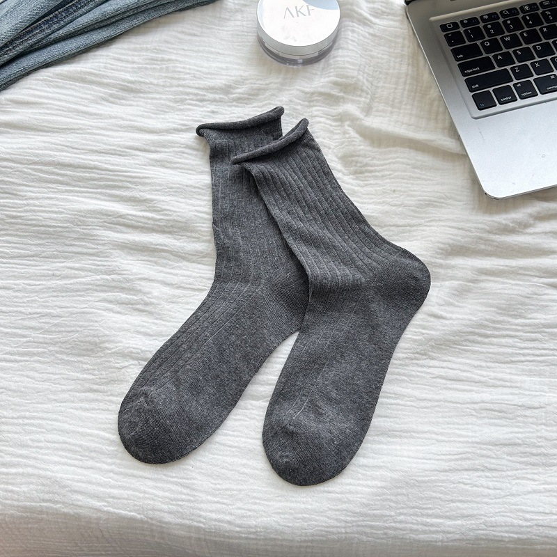 Calcetines coreanos Dongdaemun de verano, finos, transpirables y de color sólido, diseño minimalista.