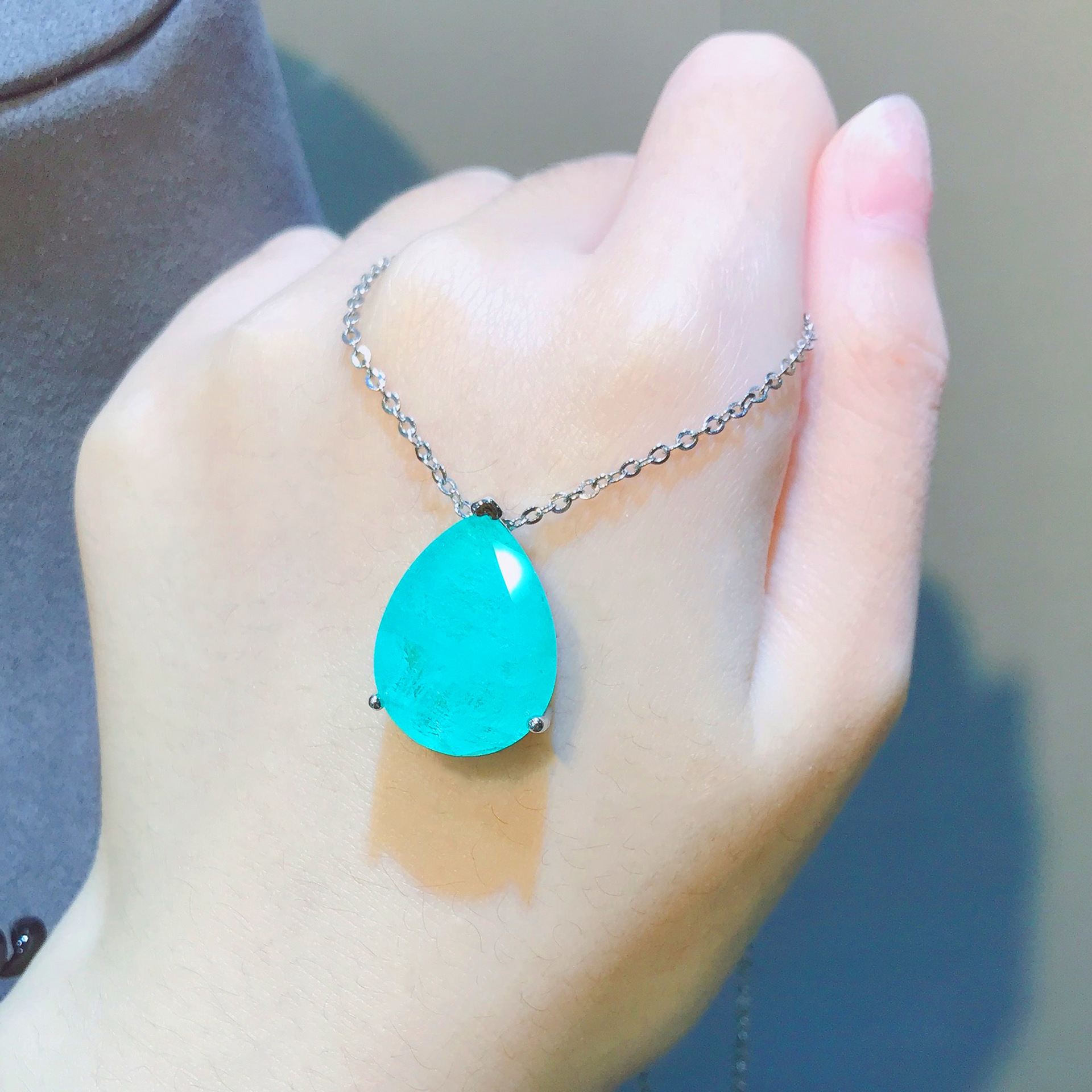 Emerald Paraiba Pear Shape Stud Earrings Simple Womenu0027s Pendant Wholesale