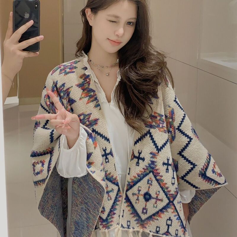 Travel Ethnic Style Women's Autum New Internet Celebrity Knitted Tassel Versatile Fashionable Outdoor Photo Shawl