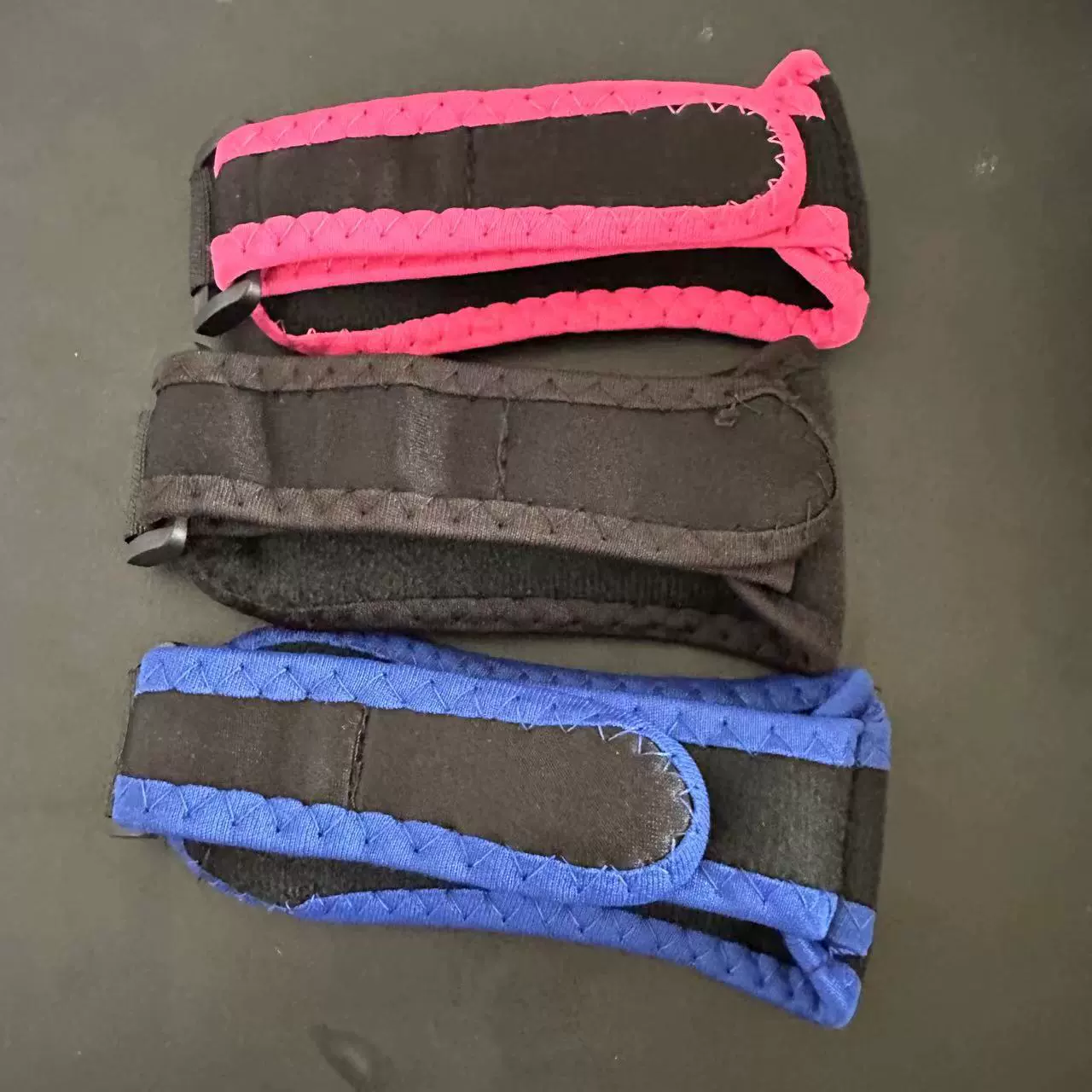 Прямые продажи с фабрики наколенников коленной чашечки компрессионный спортивный защитный пояс для коленной чашечки для верховой езды на открытом воздухе дышащие амортизирующие баскетбольные протекторы