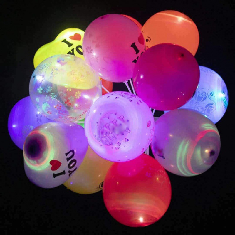 Empuje al por mayor pequeño regalo empuje pequeño regalo para niños luminoso debajo de un dólar escaneo de código de drenaje juguetes