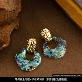 耳钉;耳环;戒指