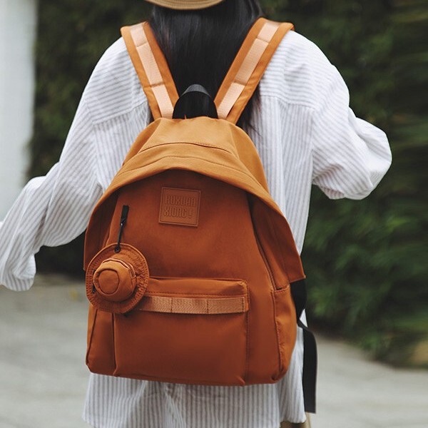 Backpack Women's 2024 New Lightweight Commuter All-match Trendy College Students Casual Fashion Large Capacity Travel Backpack