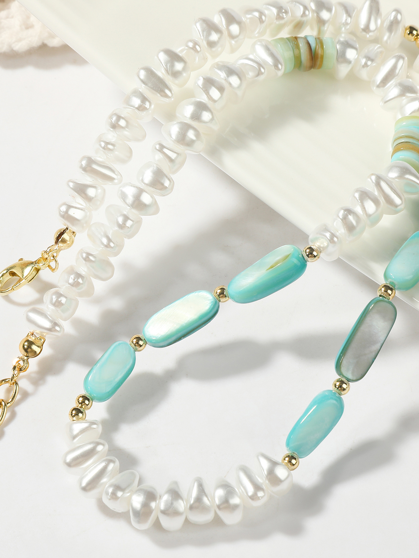 Pearl And Mixed Bead Necklace For Women Niche Coral Design_voghion.com