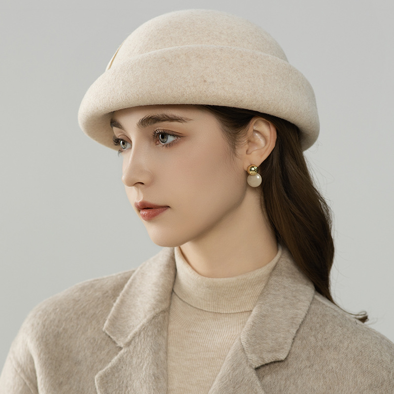 Mũ beret nữ kiểu Pháp chất liệu lanh tơ tằm trang trí ngọc trai, mùa thu đông — đen