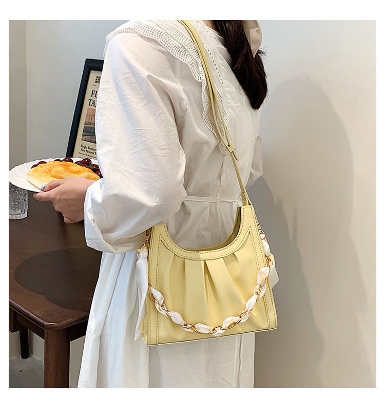 Summer Bag For Women 2021 New Trendy Fashion Crossbody Bag Pleated Cloud Bag Shoulder Bag Line Large Capacity Mobile Phone Bag display picture 1