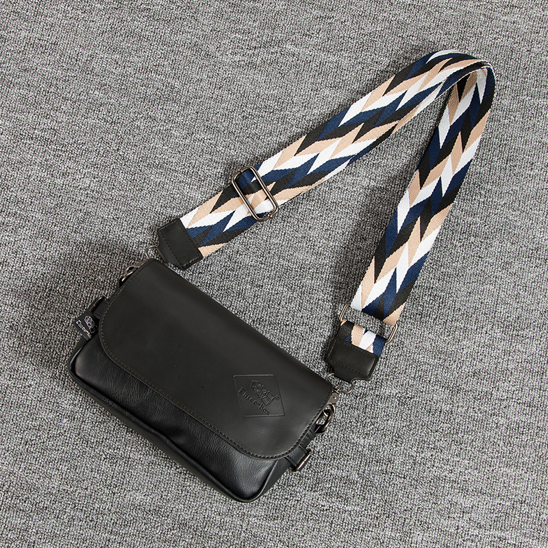 Japanese style trendy men's shoulder bag personalized ins style small shoulder bag leather casual contrast color shoulder strap square messenger bag