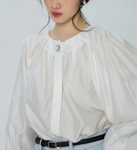 法式白色长袖简约时尚气质衬衫女2023新款早秋宽松洋气设计感上衣