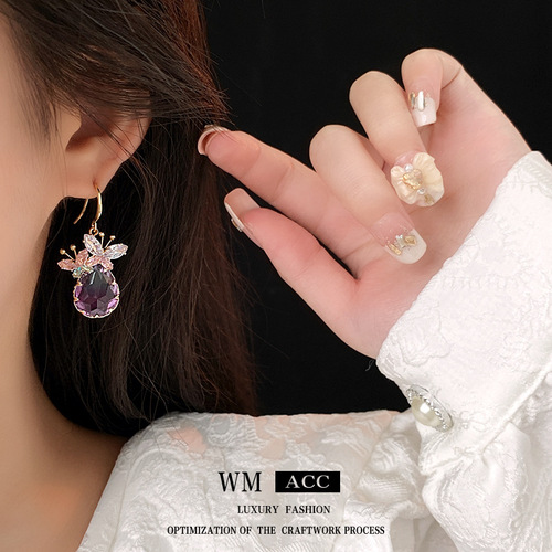 Fashionable and luxurious zircon butterfly water drop ear hooks niche versatile design earrings high-end earrings wholesale