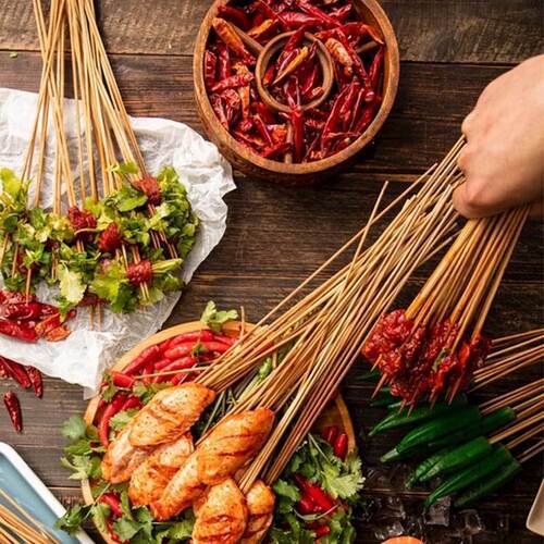 Zibo barbecue skewers disposable bamboo skewers skewers fragrant mutton skewers Oden cooking skewers fruit barbecue bamboo skewers wholesale
