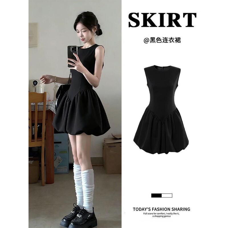 Black Sleeveless Floral Dress for Women, Unique and Beautiful for Early Summer, Cinched Waist, Hepburn Style, Puffy Little Black Dress, Short Skirt Black Sleeveless Floral Dress for Women, Unique and Beautiful for Early Summer, Cinched Waist, Hepburn Style, Puffy Little Black Dress, Short Skirt
