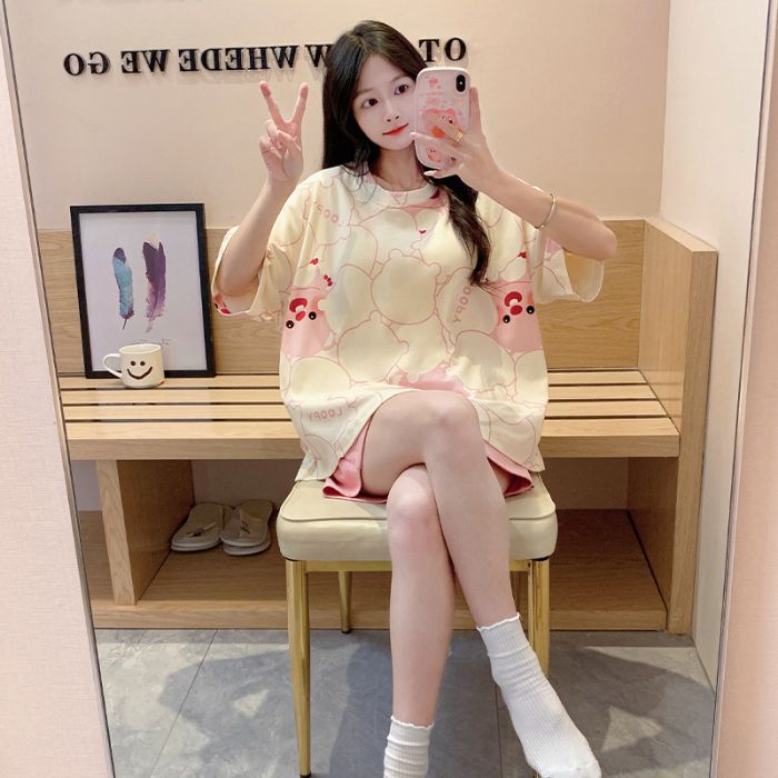 Venta al por mayor transfronteriza verano nuevo estilo cuello redondo pijamas estampados de dibujos animados pantalones cortos de manga corta para mujer
