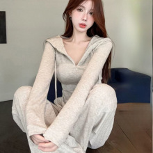 休闲流行休闲套装秋冬季新款纯色拉链短款连帽开衫卫衣两件套女装