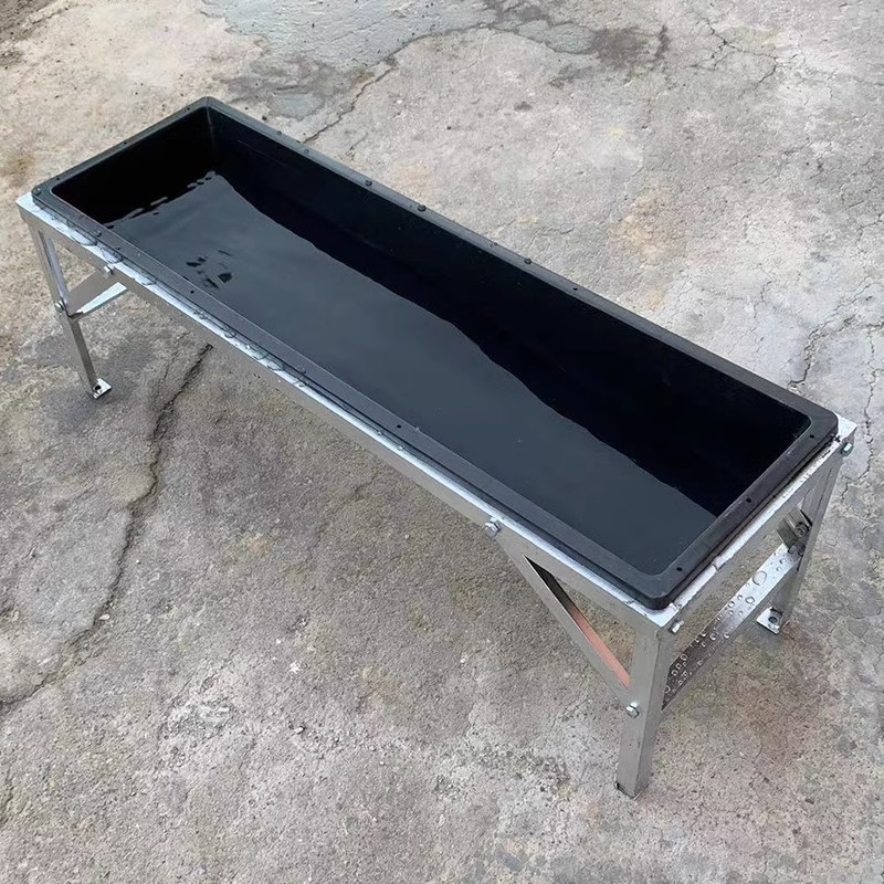 Fábrica al por mayor de ganado y ovejas comedero estante ganado y ovejas comedero soporte de alimentación de agua potable húmedo y seco doble uso ovejas comedero soporte fijo