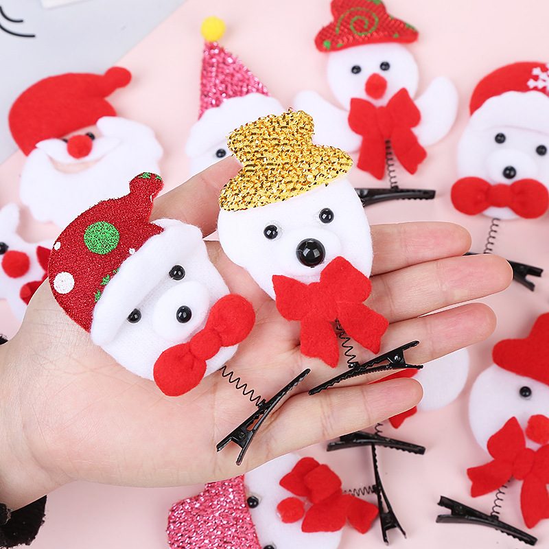 Children's Christmas hairgrip for elderly