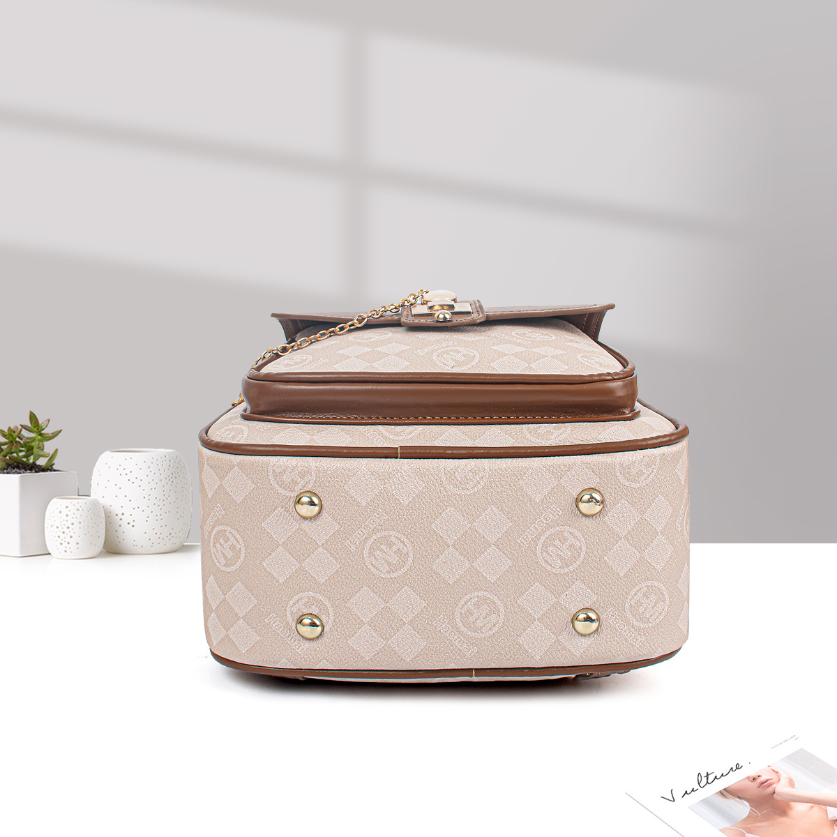 Rucksack Damentasche Feste Form Rucksack im koreanischen Stil Bedruckter Damen-Reiserucksack Große Kapazität Schultasche_voghion.com