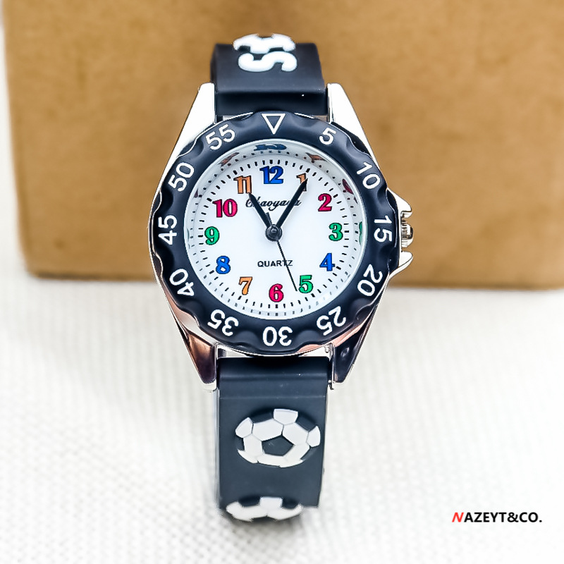 2024 New Children's 3D Football Luminous Quartz Watch Fashionable Korean Version Gift Watch for Boys and Girls