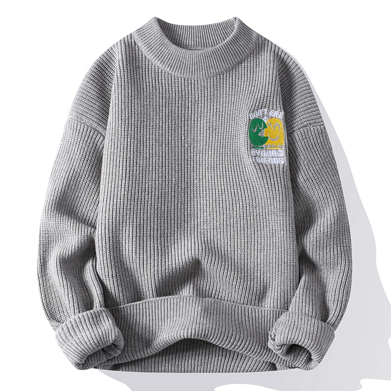 Men's Clothing supply of round neck sweaters for men, new style solid color bottoming tops , trendy casual knitted sweaters for men_voghion.com