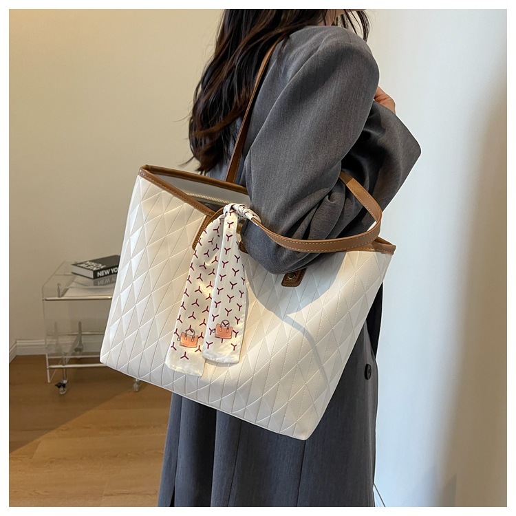 Women's Tote Bag Large Capacity Pu Leather Versatile Handbag_voghion.com